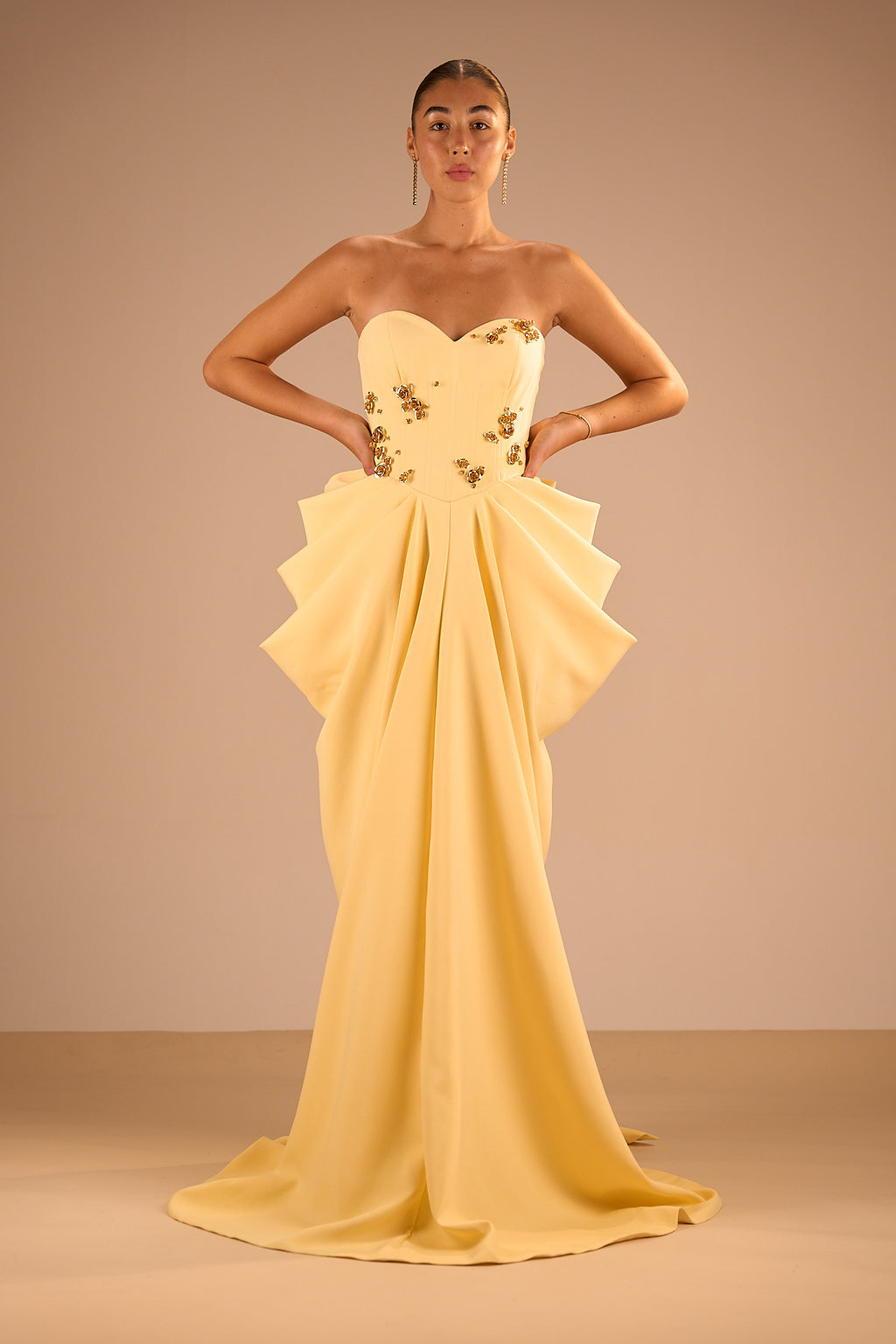 BOOK II LOOK 8