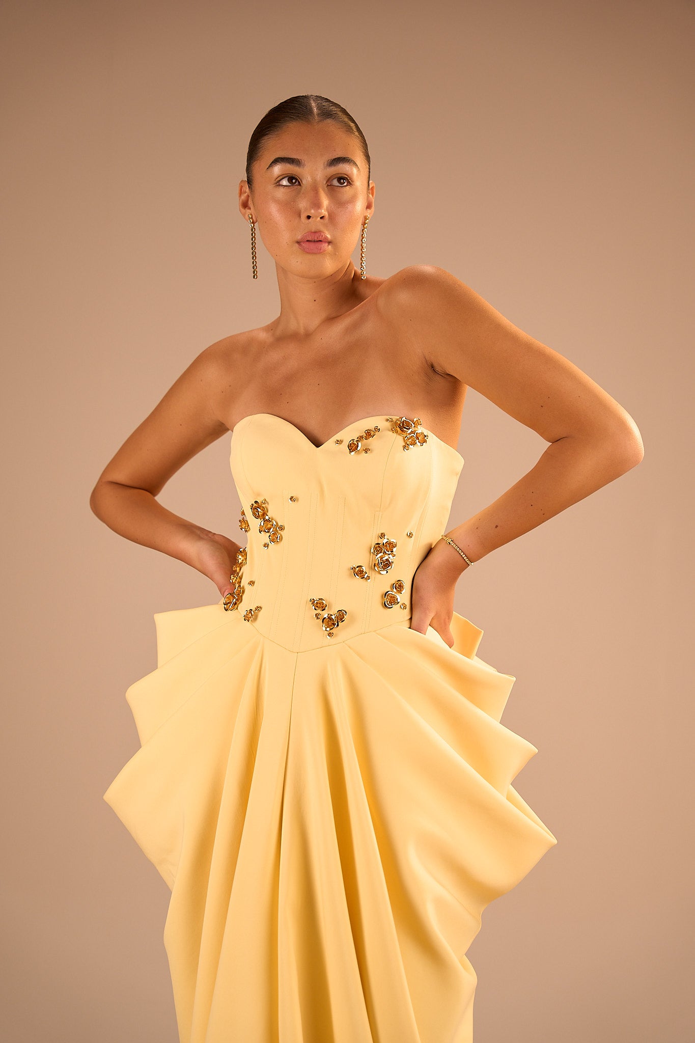 BOOK II LOOK 8